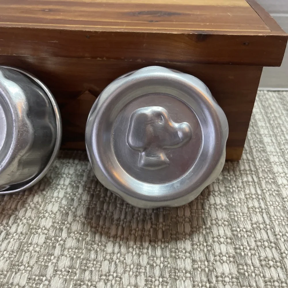 Dog Treat Molds Embossed Canine Puppy Head Aluminum‎ Bakeware Cupcake Muffin
